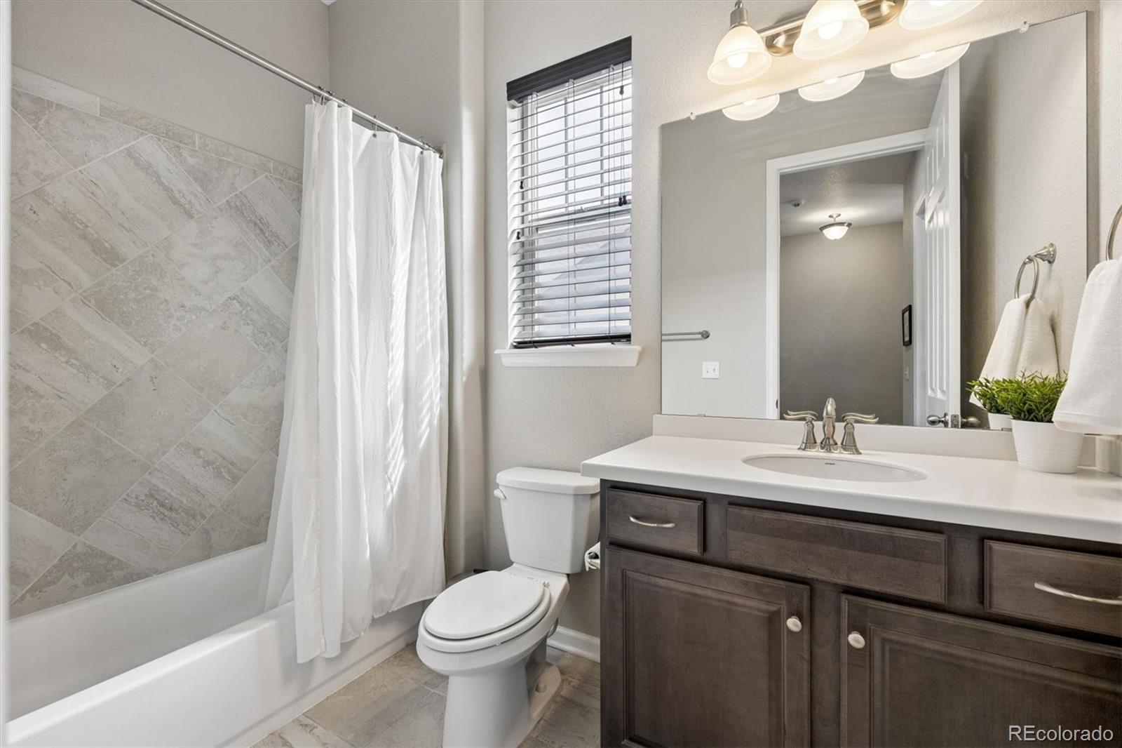21157 E Layton Lane Aurora CO 80015