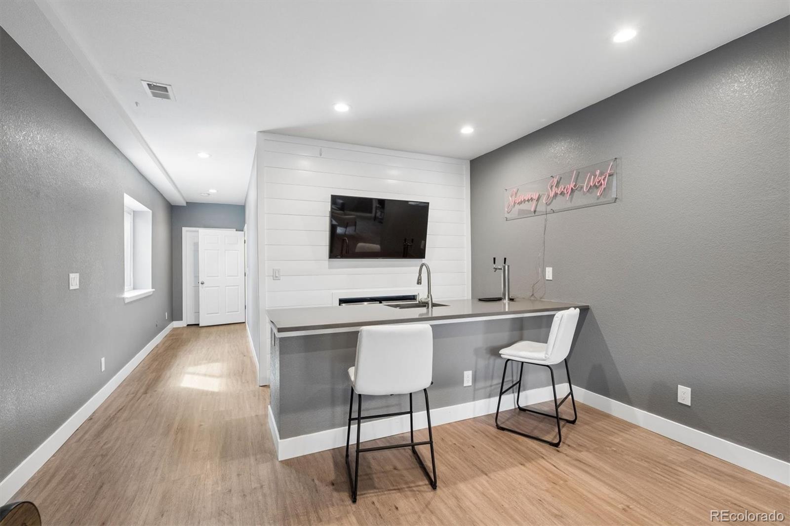 21157 E Layton Lane Aurora CO 80015