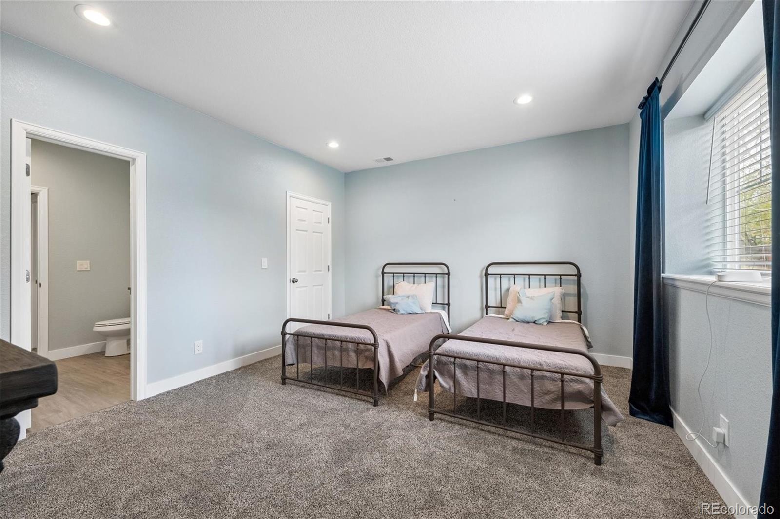 21157 E Layton Lane Aurora CO 80015