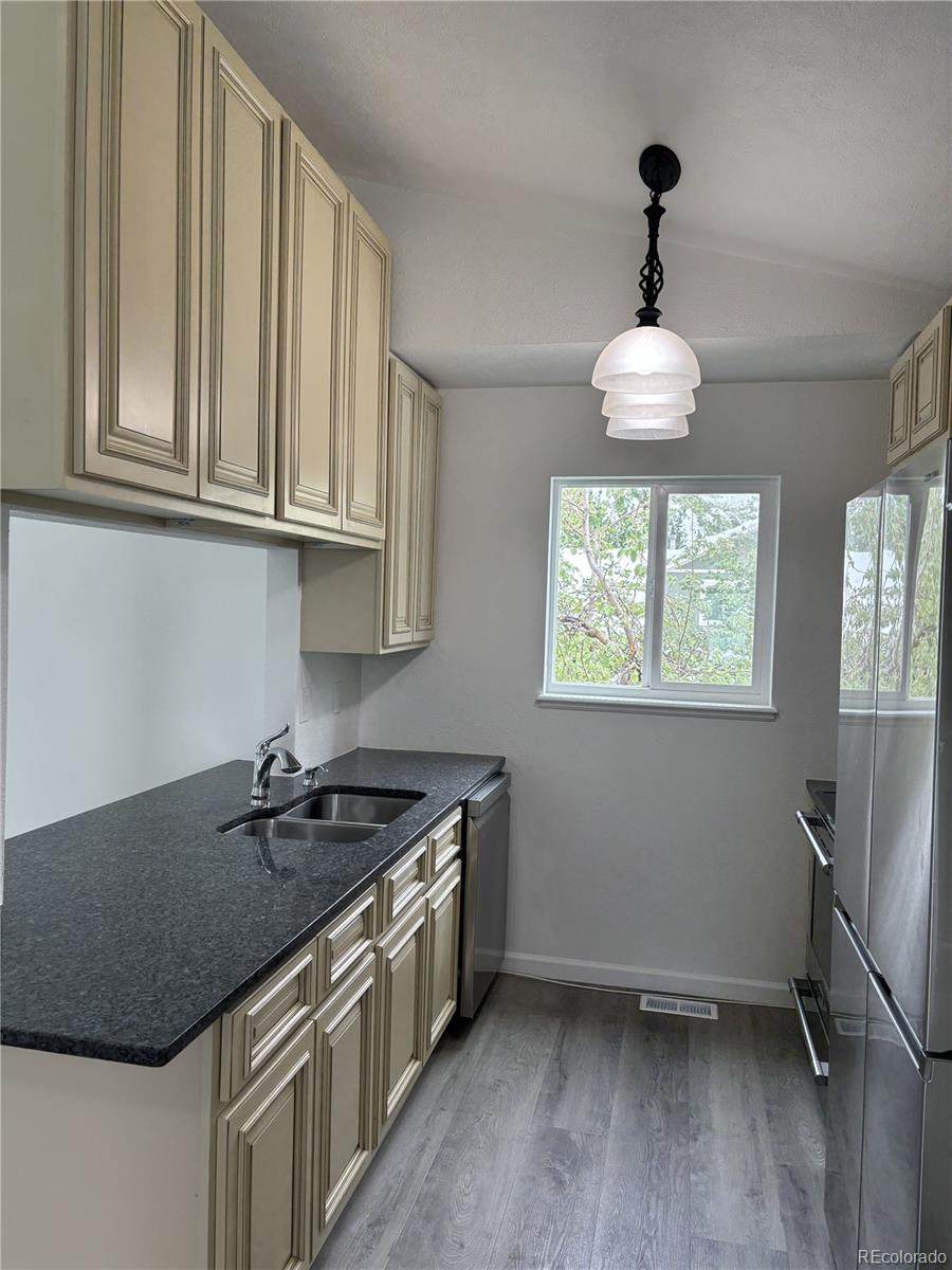 6228 W 69th Avenue Arvada CO 80003