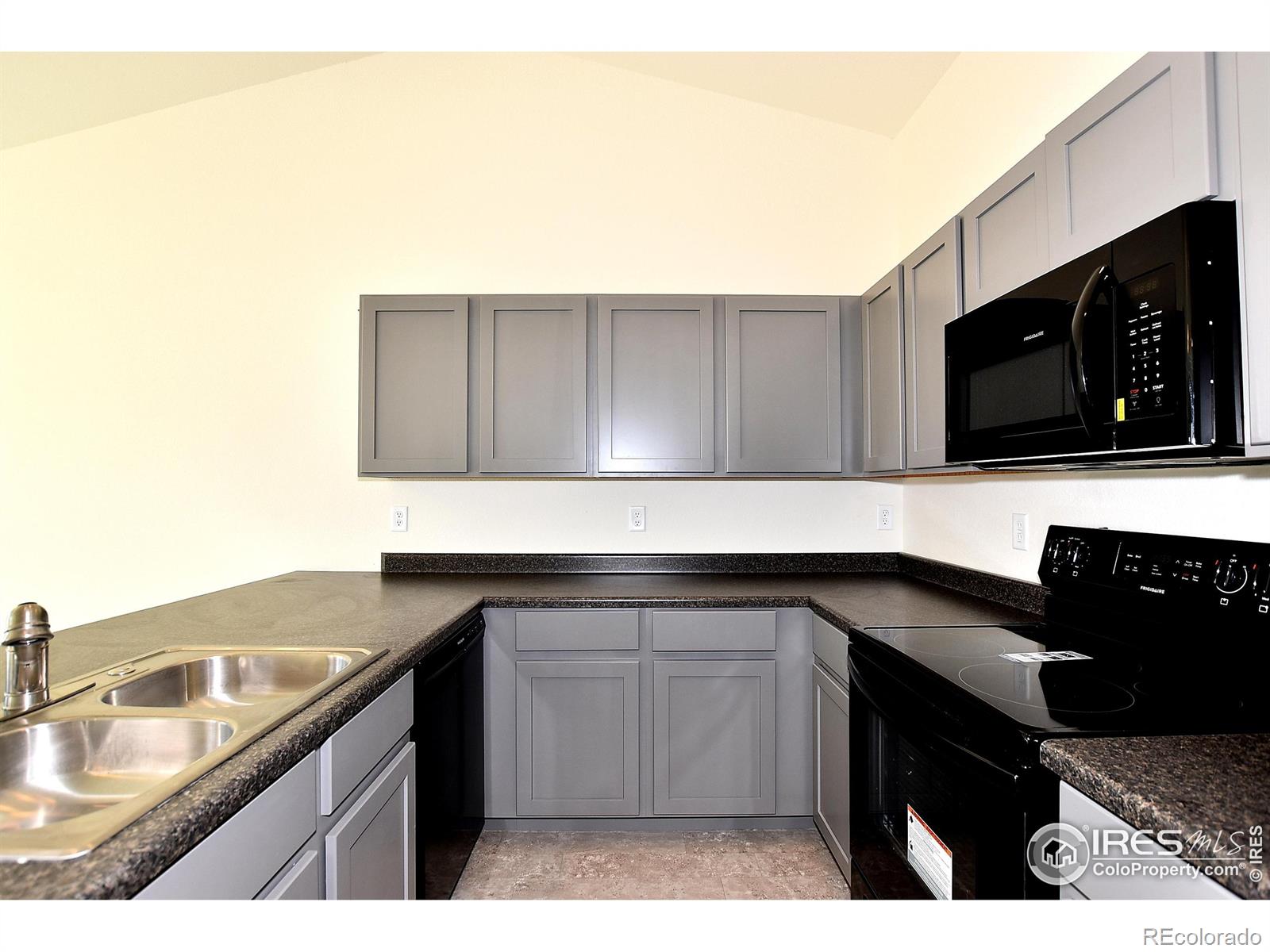 526 87th Avenue Greeley CO 80634