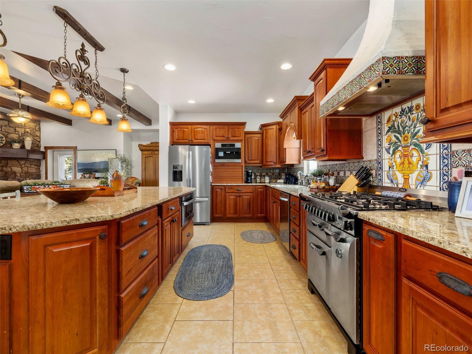 8760 Ridge Road Beulah CO 81023