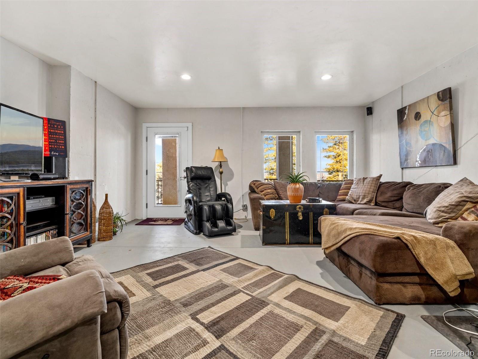 8760 Ridge Road Beulah CO 81023