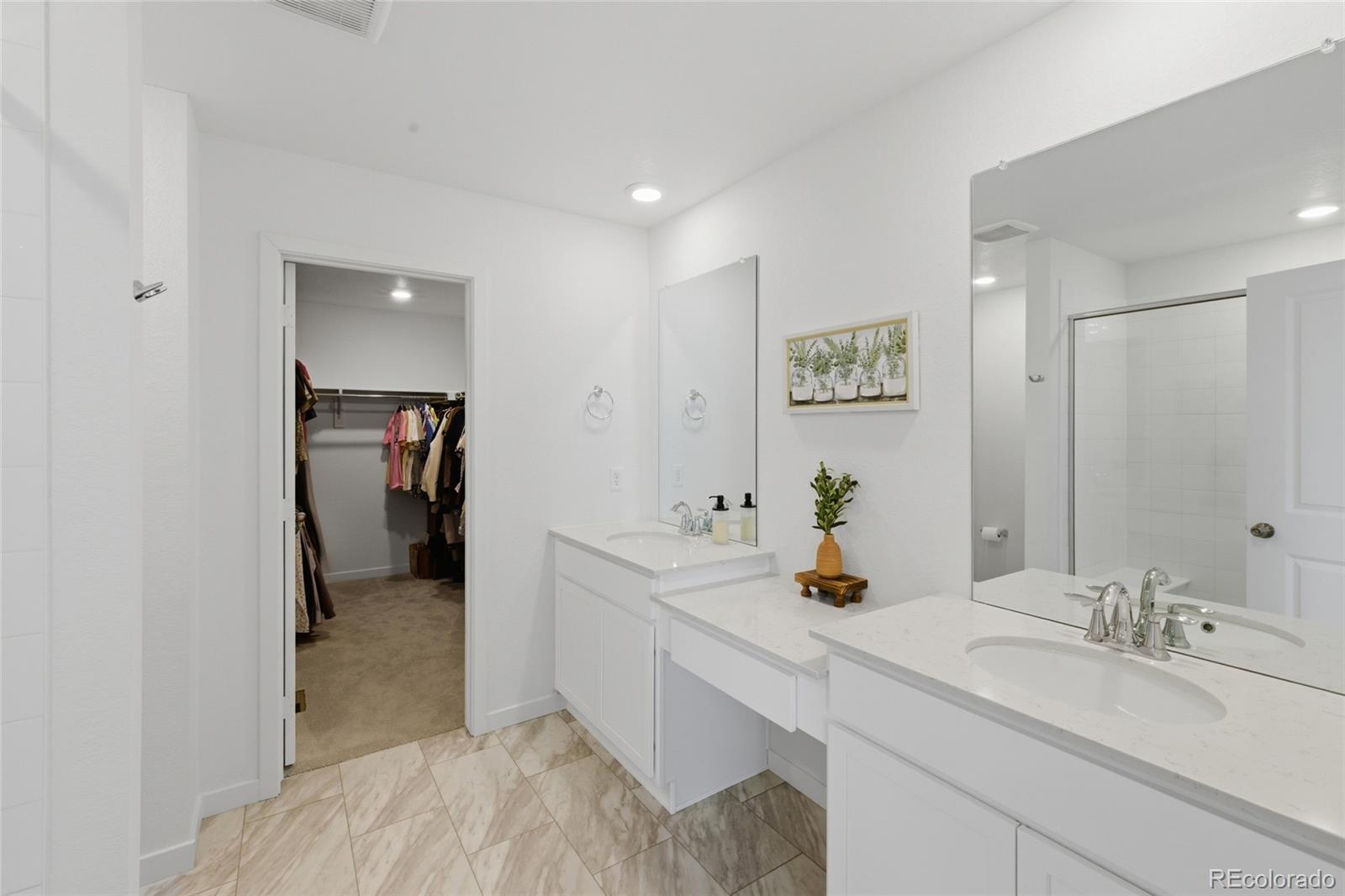 46538 Sunrise Court Bennett CO 80102
