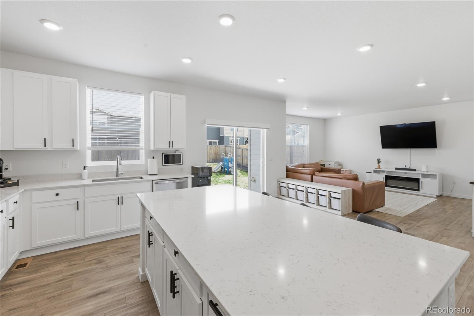 46538 Sunrise Court Bennett CO 80102