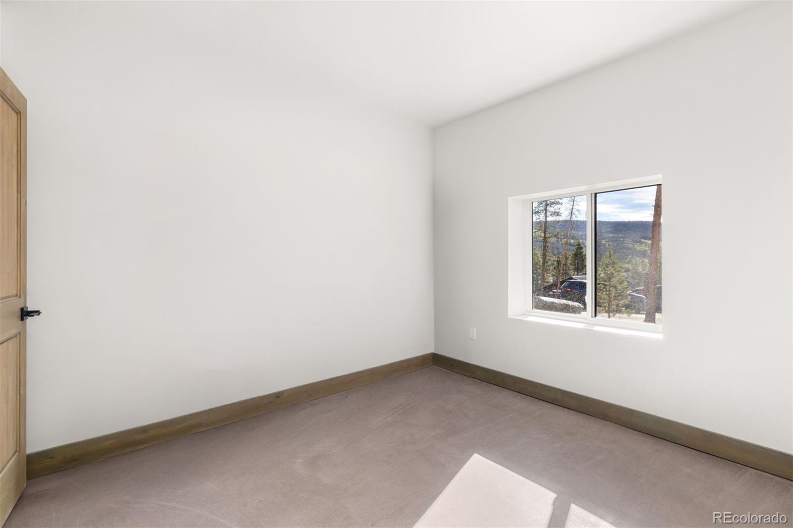 141 N Aspen Street Alma CO 80420