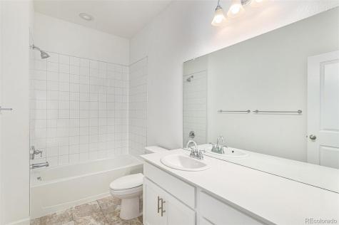 126 S Vandriver Way Aurora CO 80018