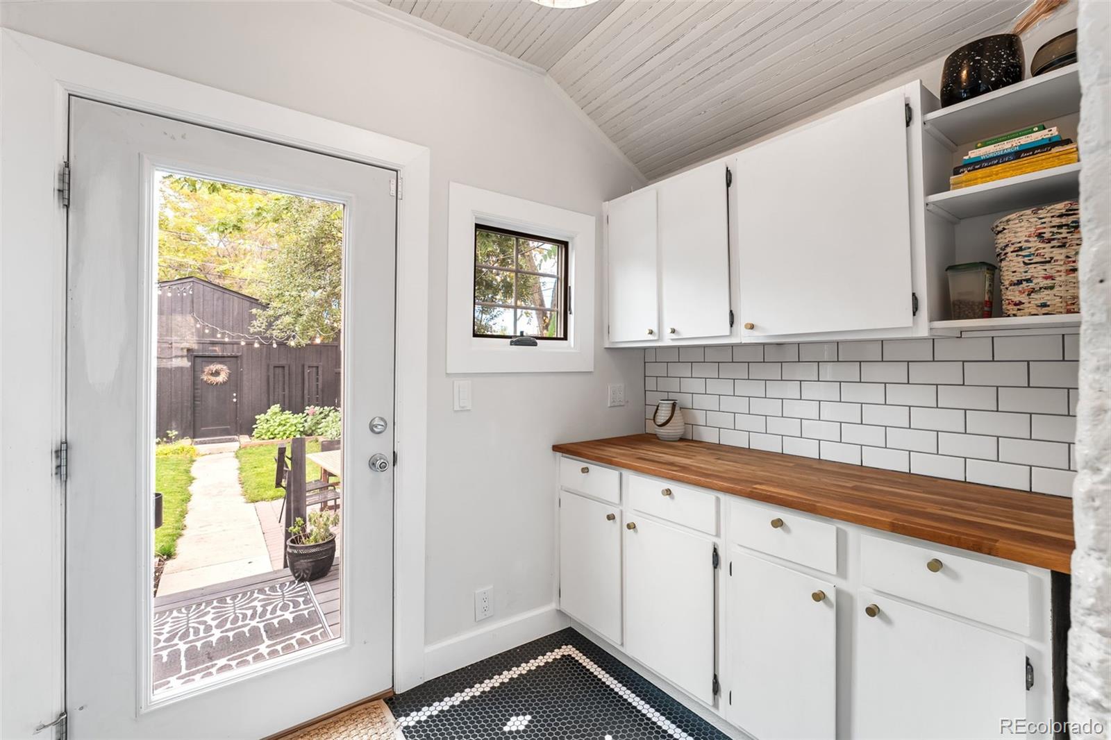 1042 Lipan Street Denver CO 80204