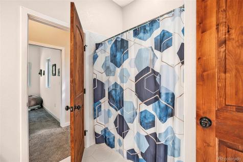 32 Oak Way Evergreen CO 80439