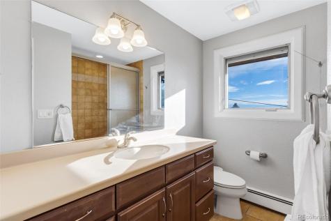 960 S Arbutus Street Lakewood CO 80228