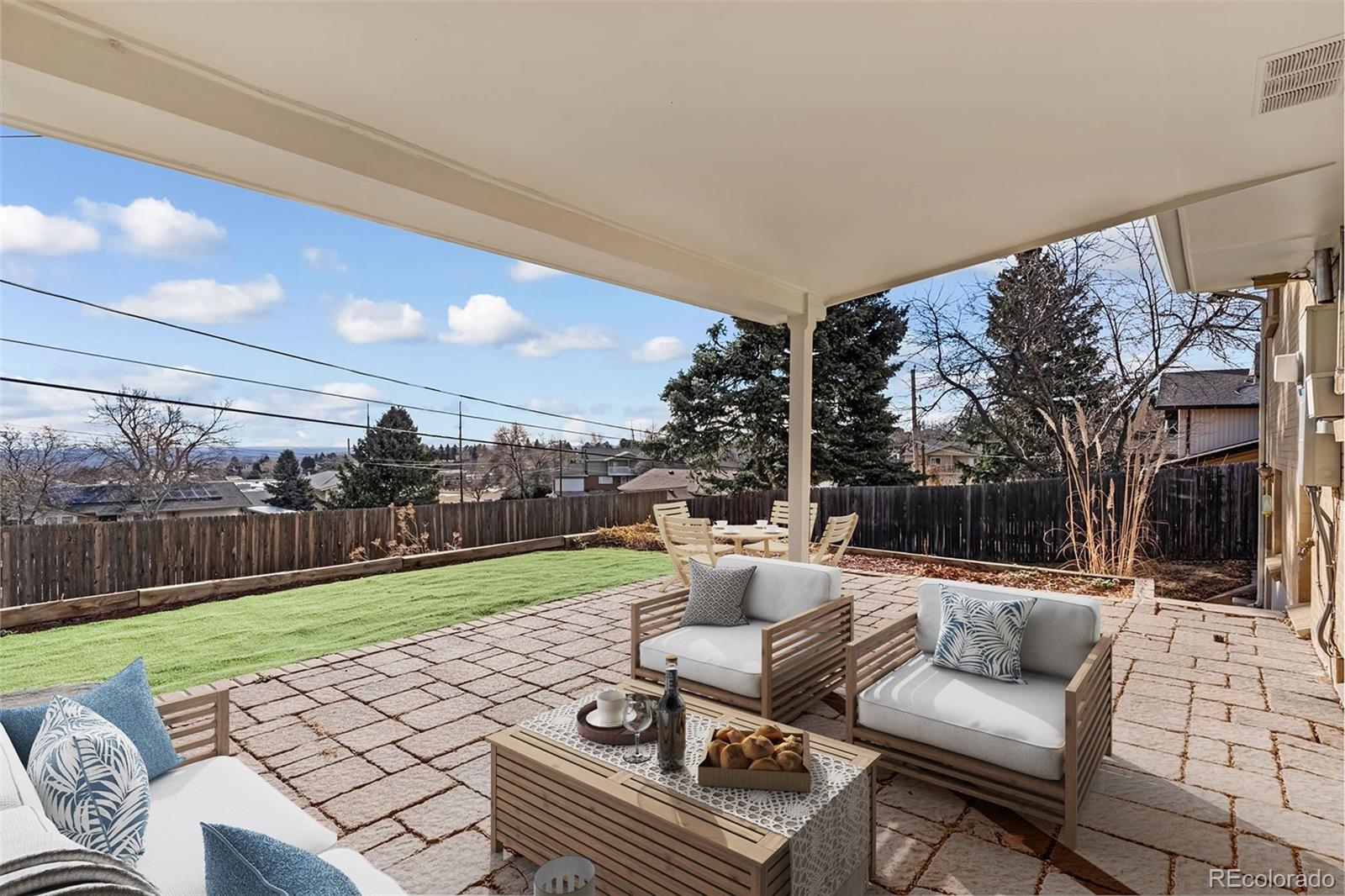 960 S Arbutus Street Lakewood CO 80228