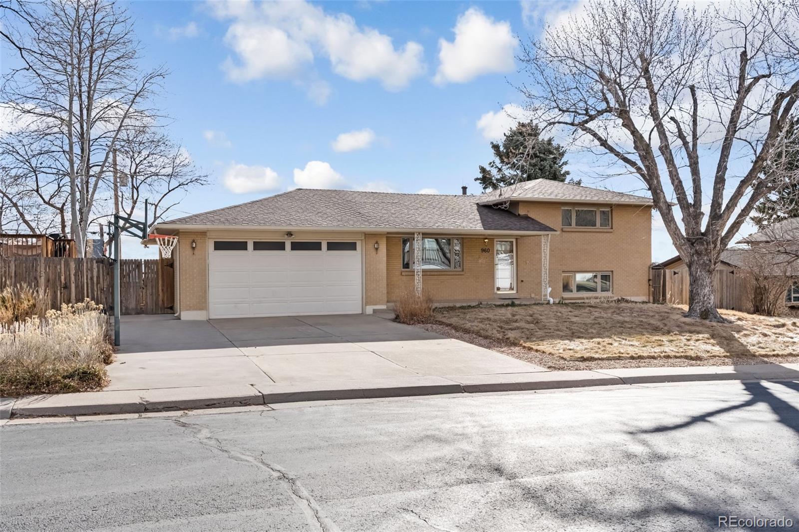 960 S Arbutus Street Lakewood CO 80228