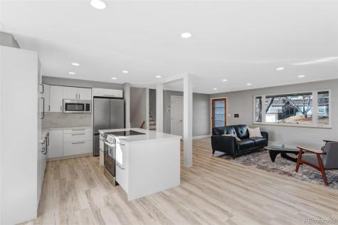 960 S Arbutus Street Lakewood CO 80228