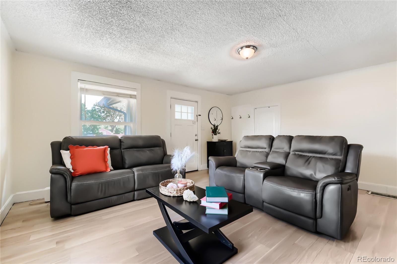 7277 E 68th Place Commerce City CO 80022