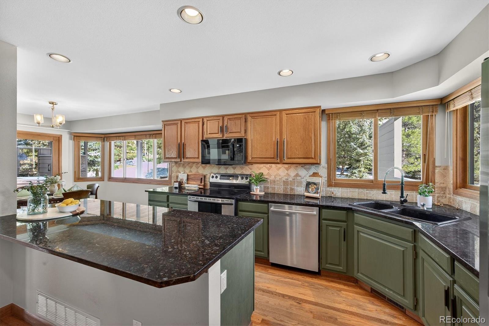 25924 Gateway Drive Golden CO 80401