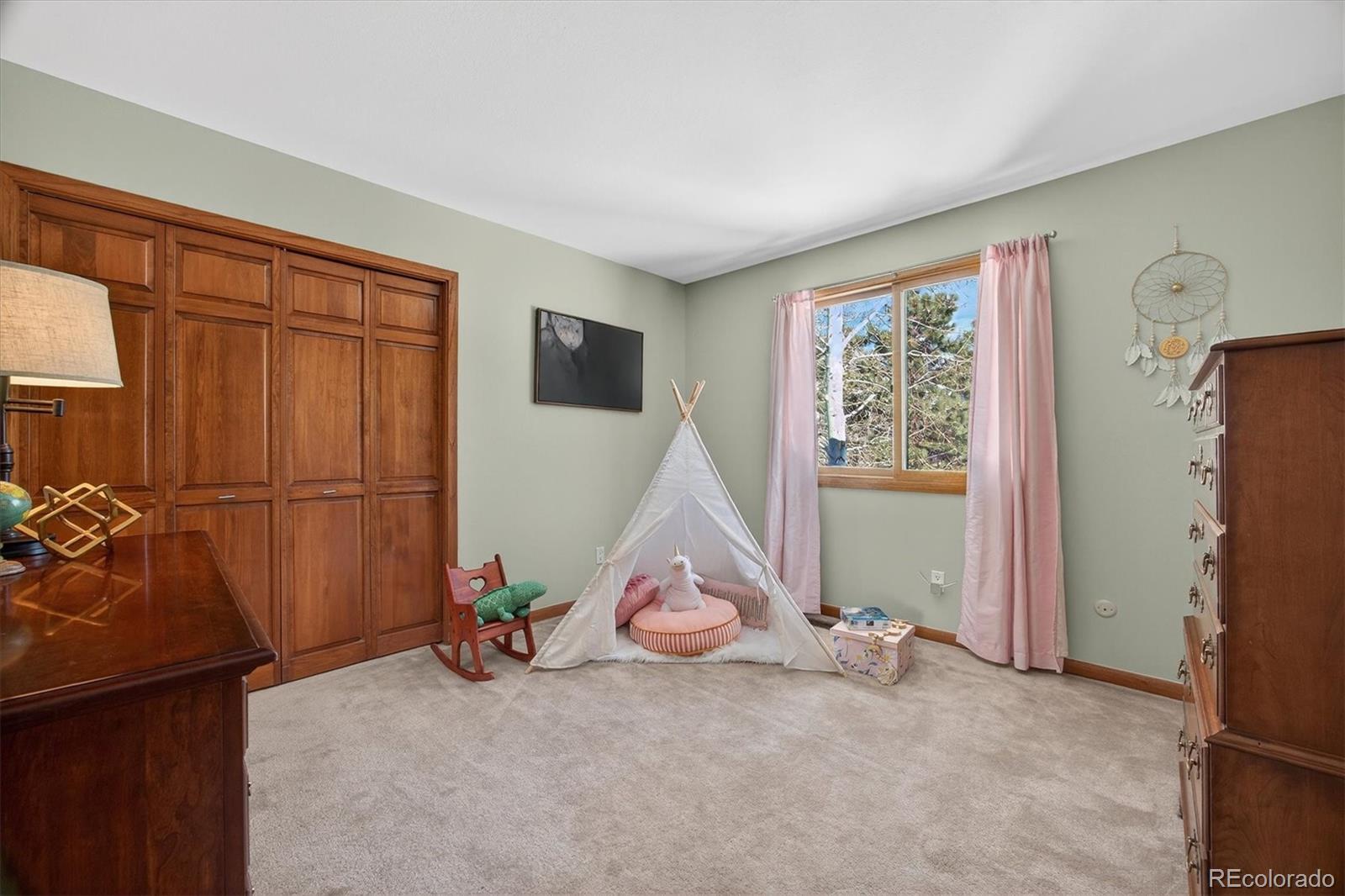 25924 Gateway Drive Golden CO 80401