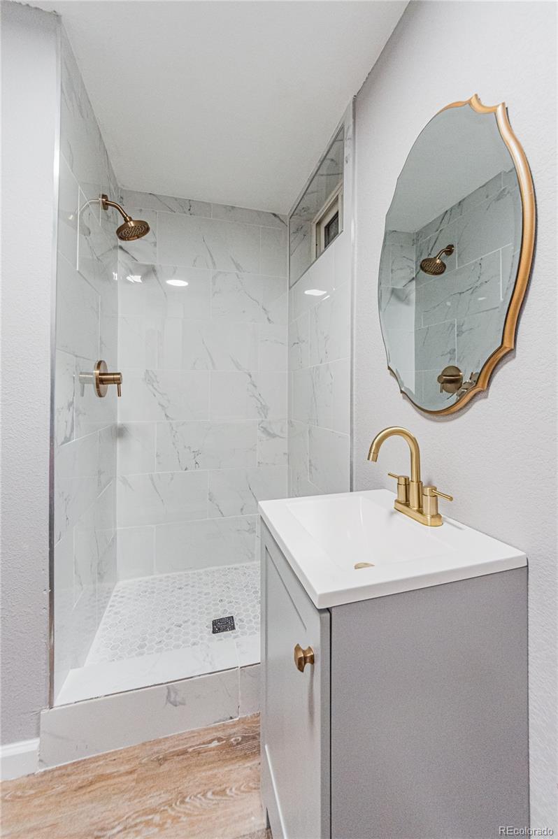 2976 Olive Street Denver CO 80207