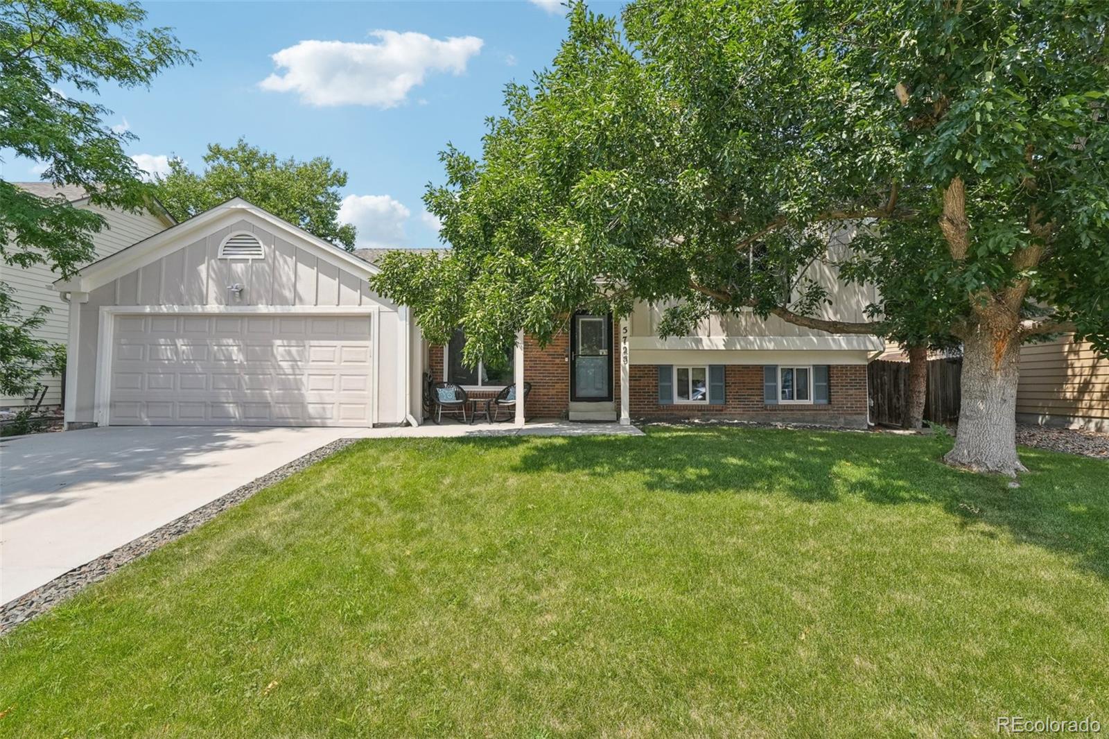 5725 S Quatar Court Centennial CO 80015