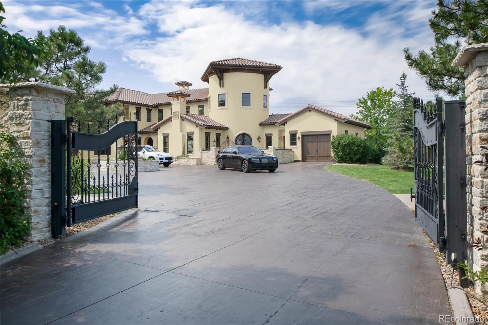 8417 High Ridge Court Castle Pines CO 80108