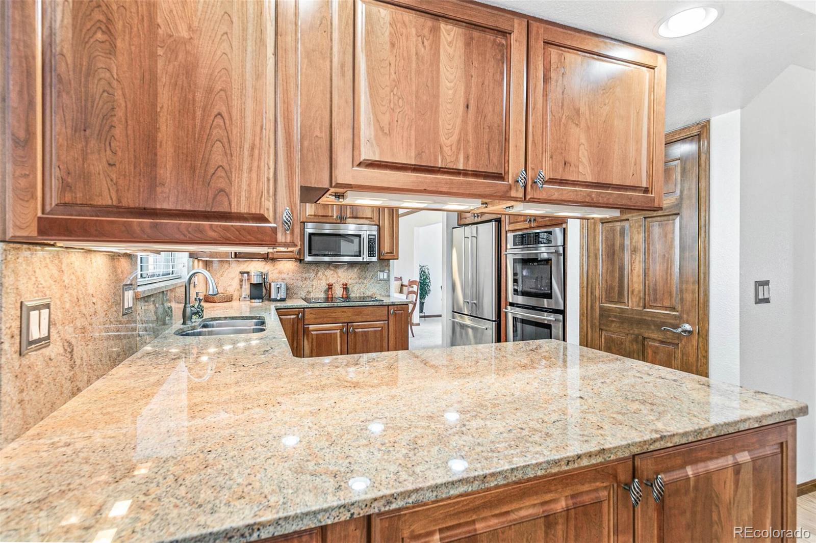 6131 W Pacific Circle Lakewood CO 80227