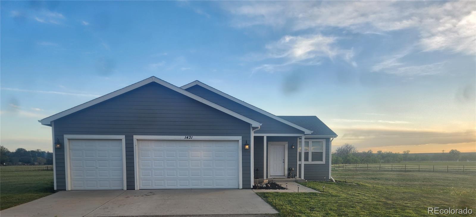 1431 4th Place Deer Trail CO 80105