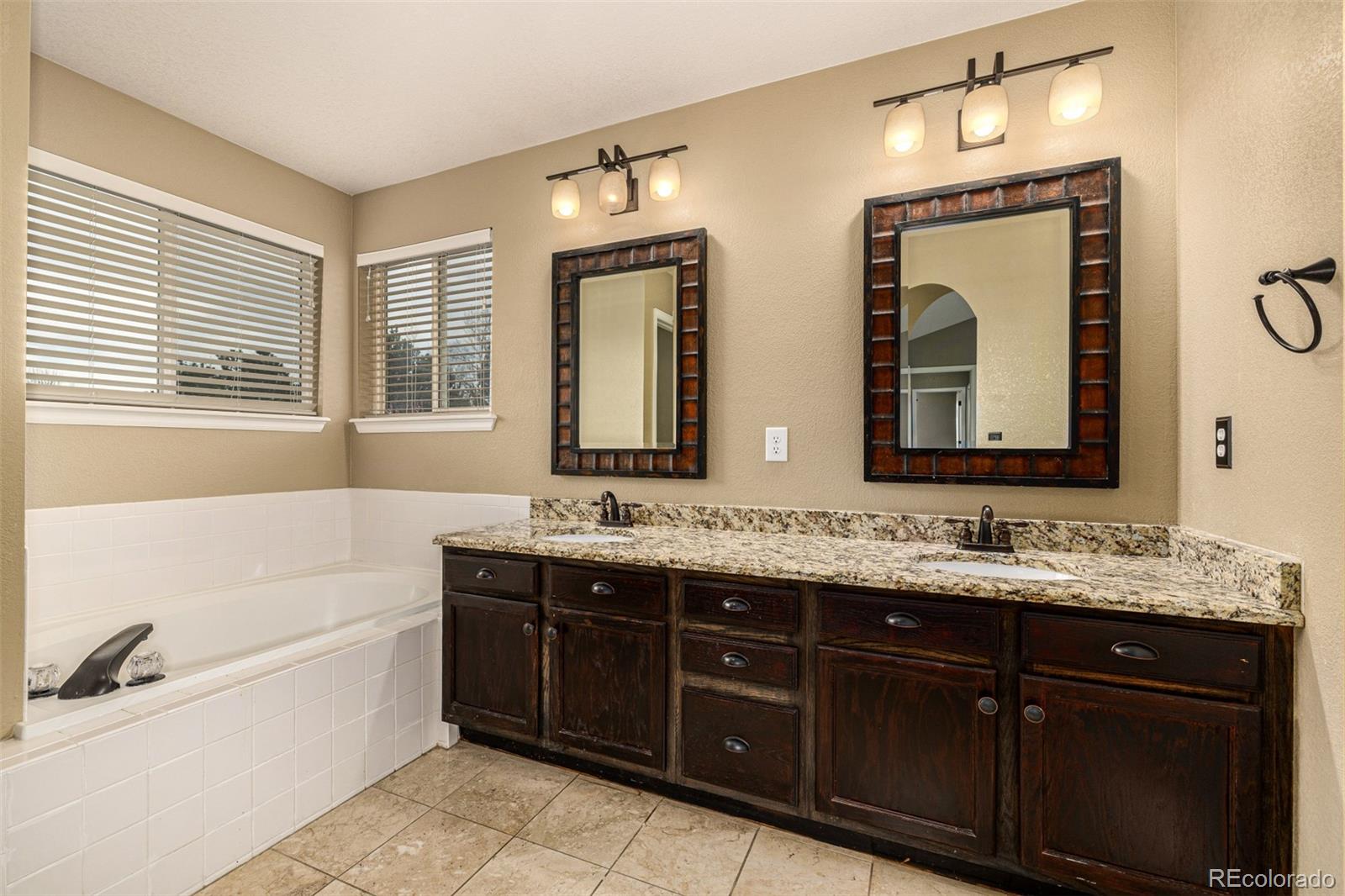 10244 Royal Eagle Street Highlands Ranch CO 80129