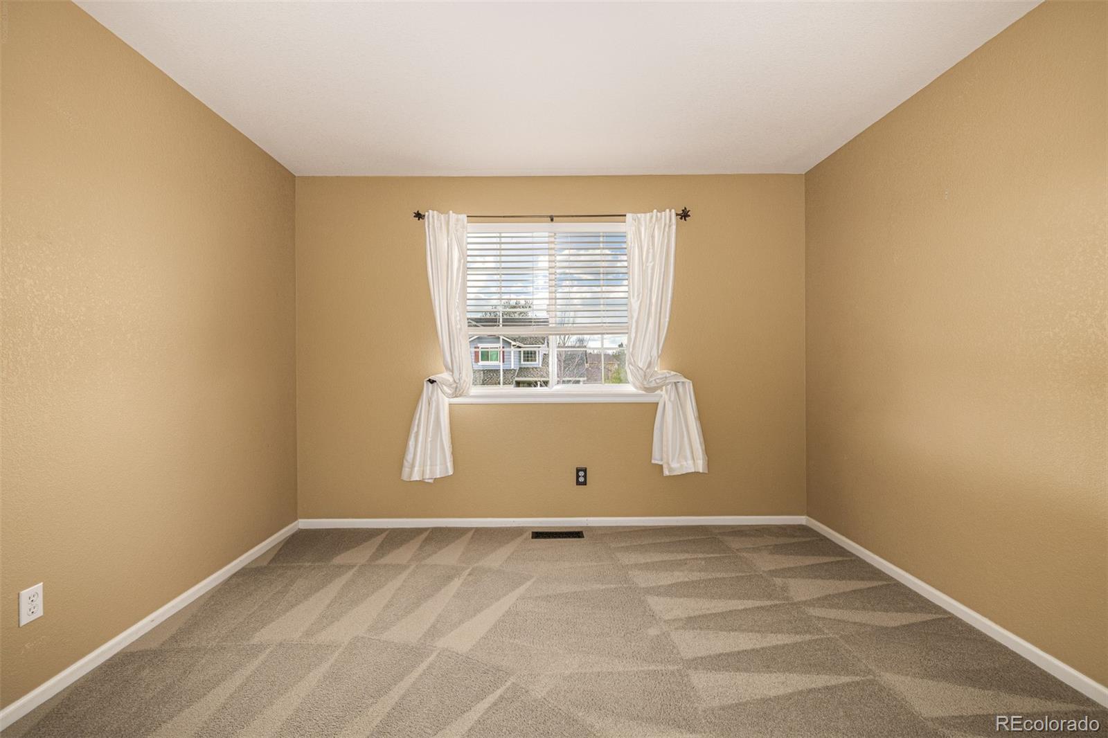 10244 Royal Eagle Street Highlands Ranch CO 80129