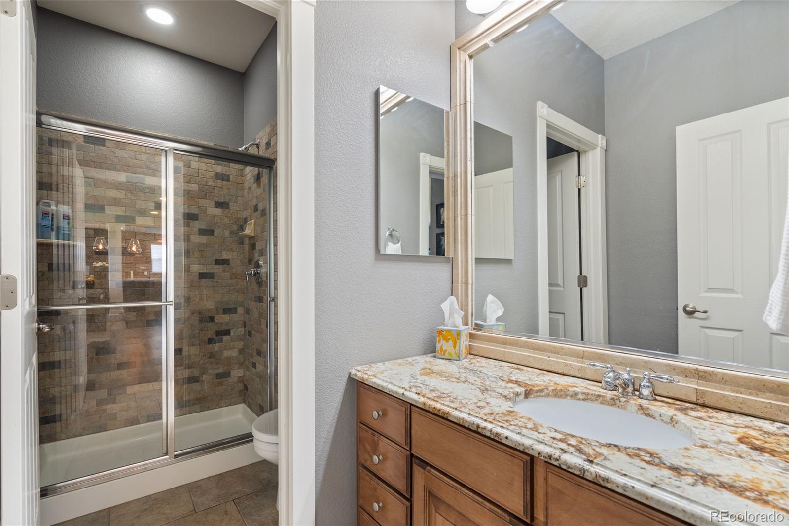 7963 S Valleyhead Way Aurora CO 80016