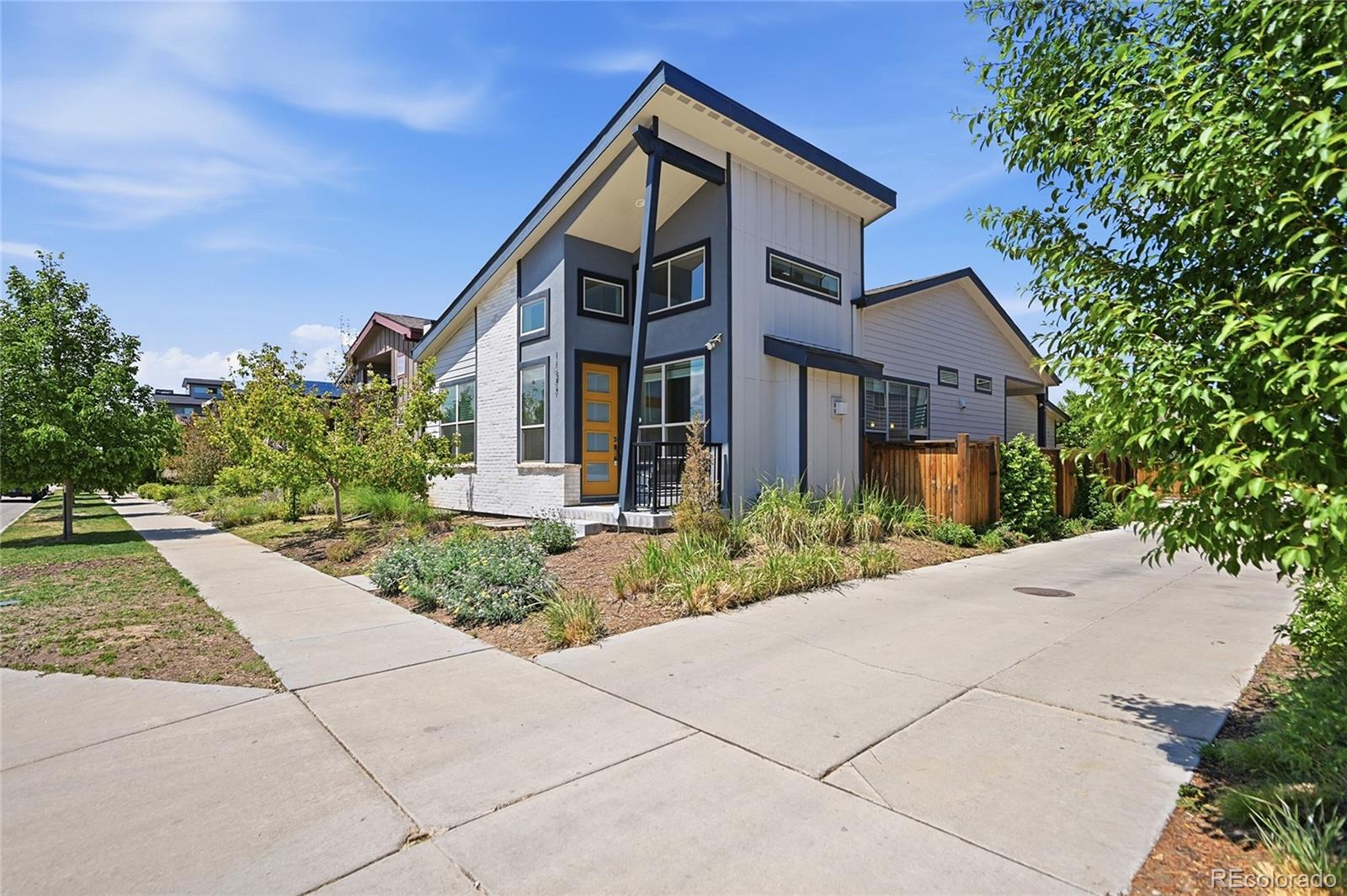11577 E 25th Avenue Aurora CO 80010