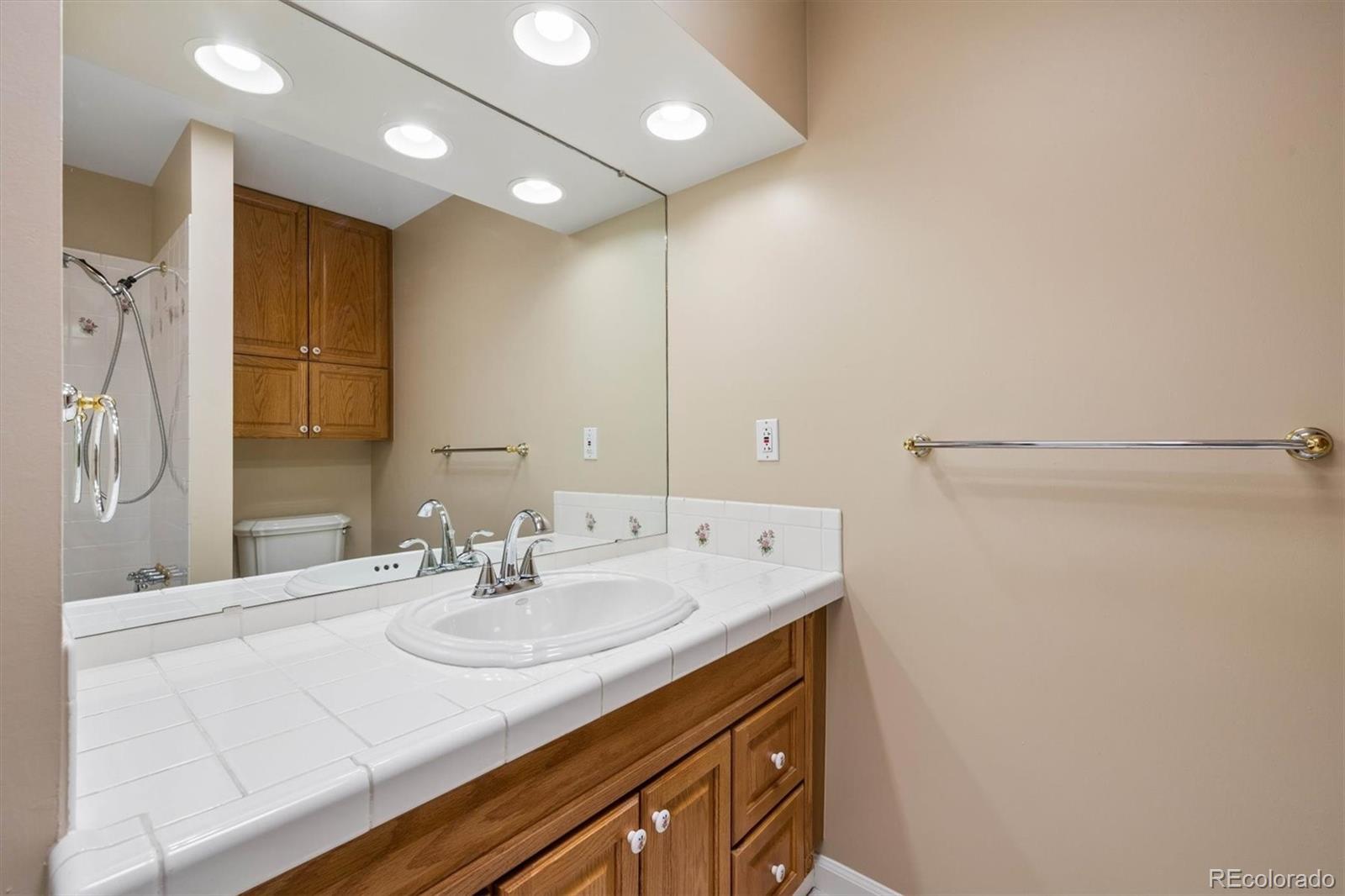 2772 S Depew Street Denver CO 80227