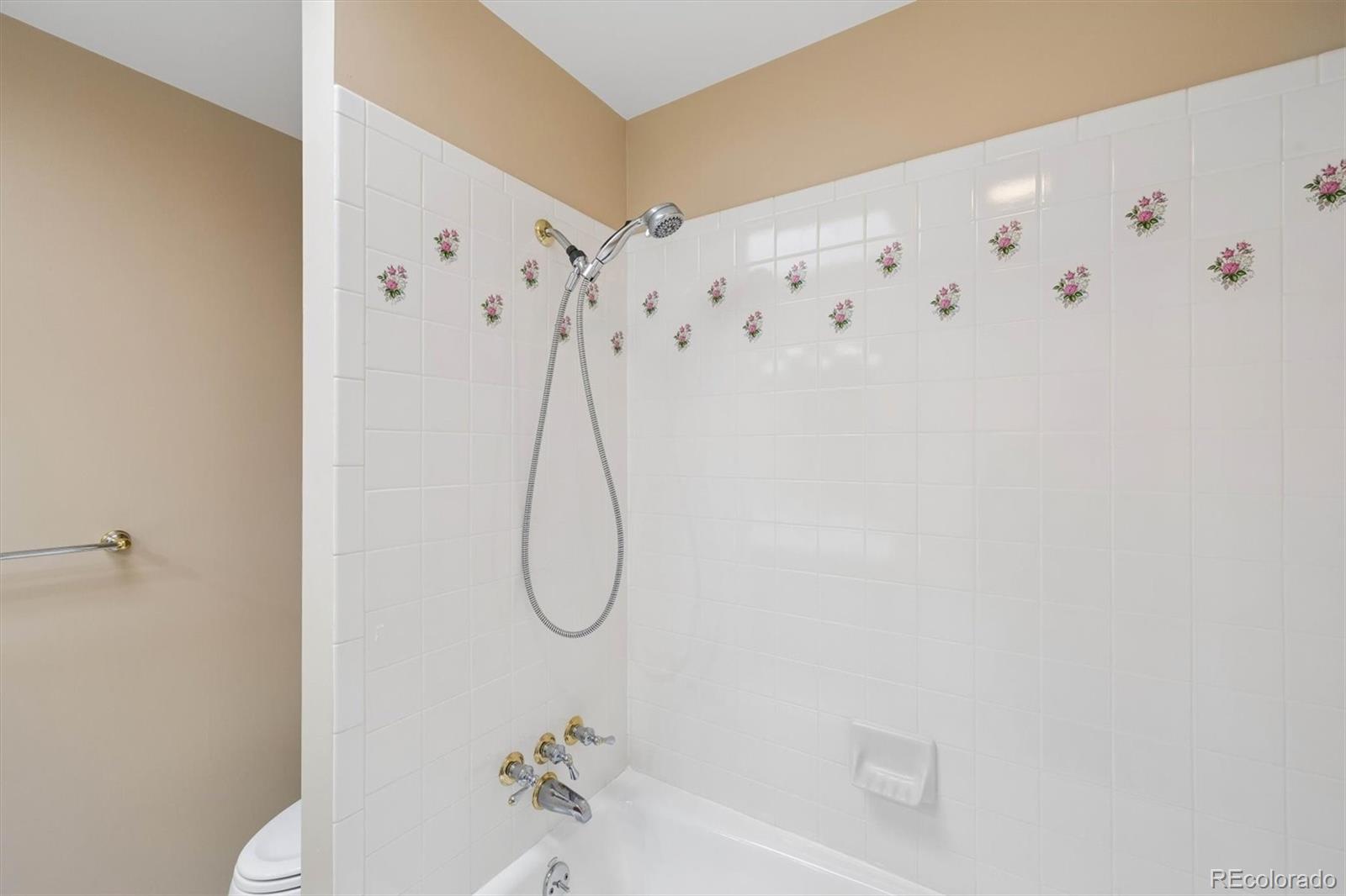 2772 S Depew Street Denver CO 80227