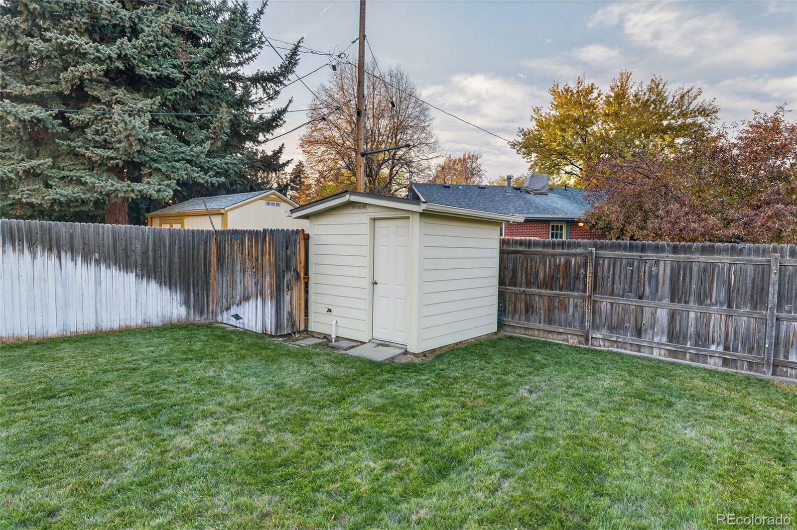 2555 Lewis Court Lakewood CO 80215