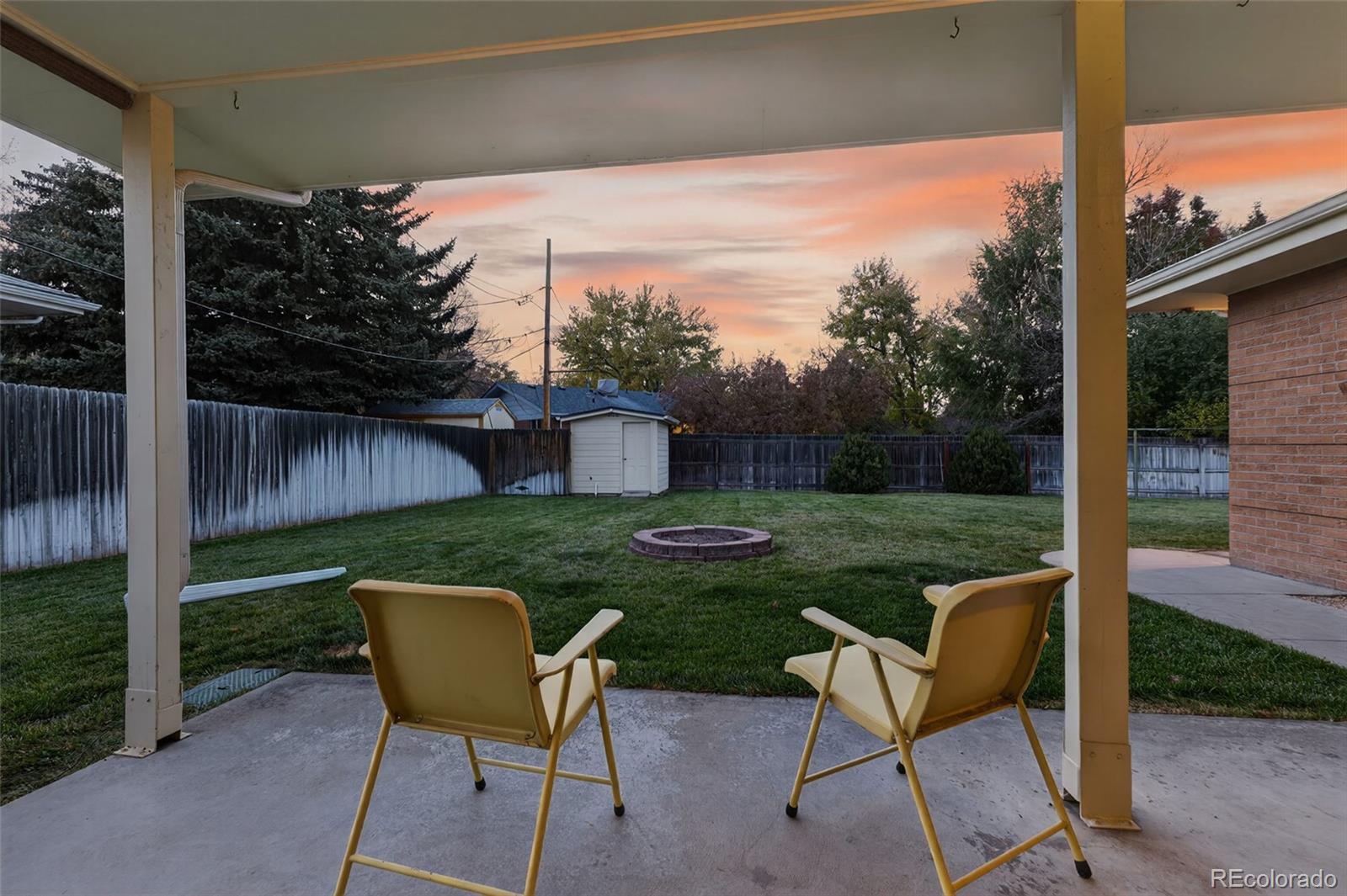 2555 Lewis Court Lakewood CO 80215