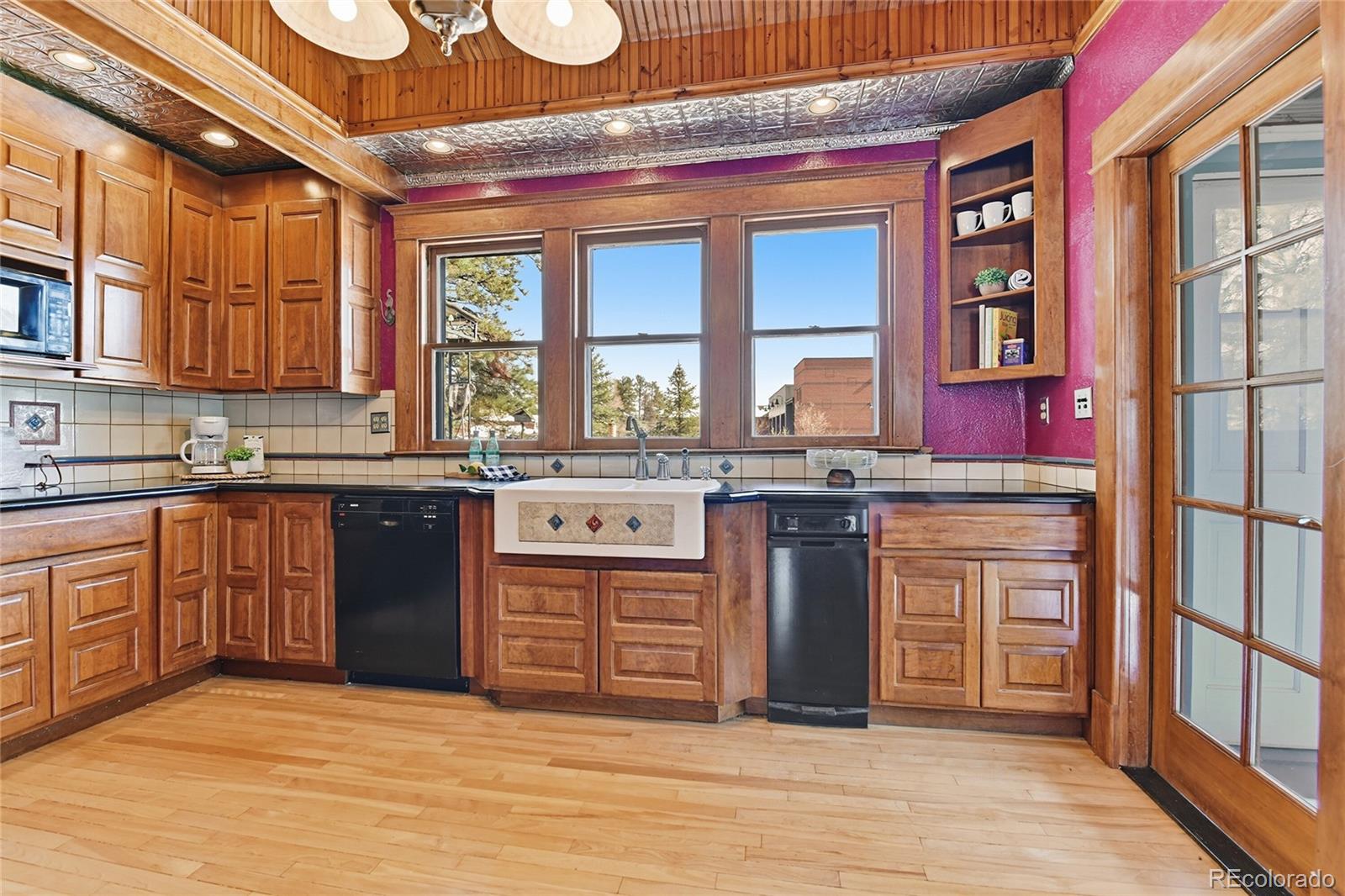 9490 Spruce Mountain Road Larkspur CO 80118