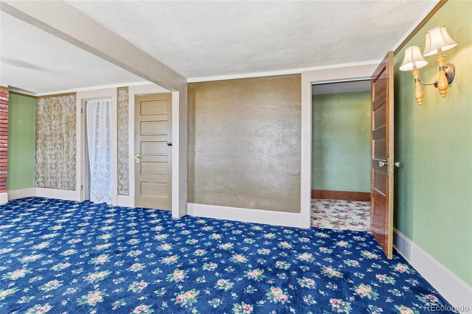 9490 Spruce Mountain Road Larkspur CO 80118