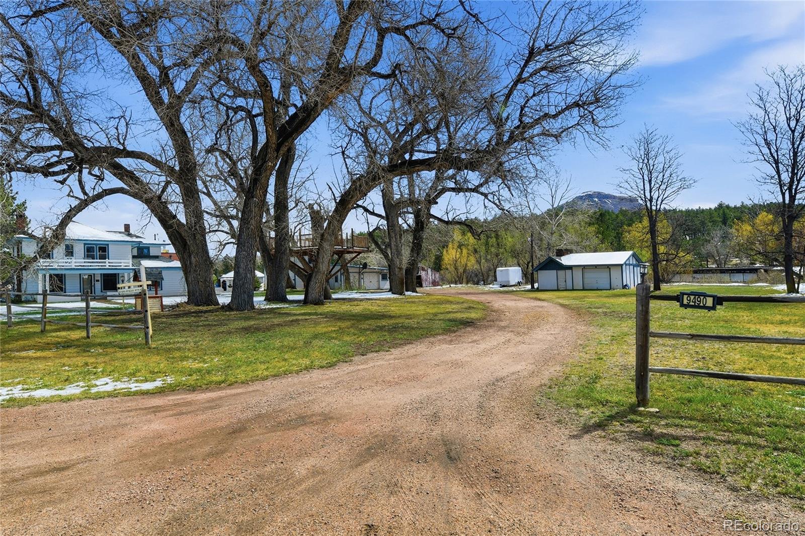 9490 Spruce Mountain Road Larkspur CO 80118