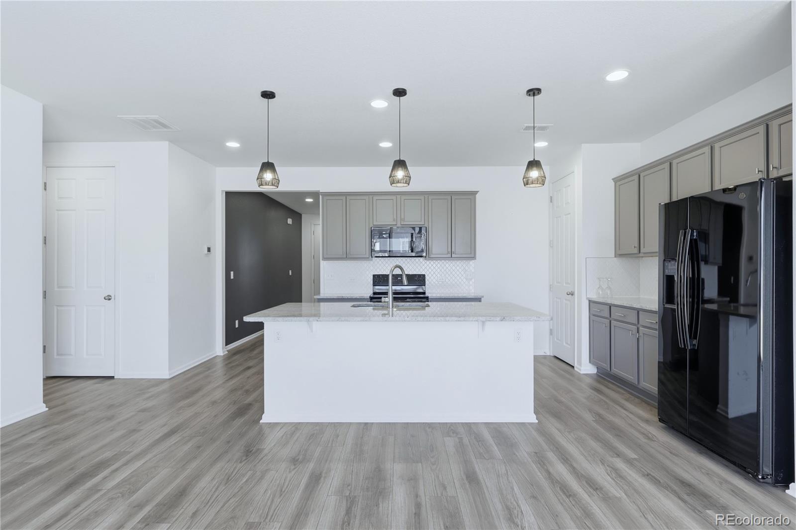 10562 Yosemite Street Commerce City CO 80640