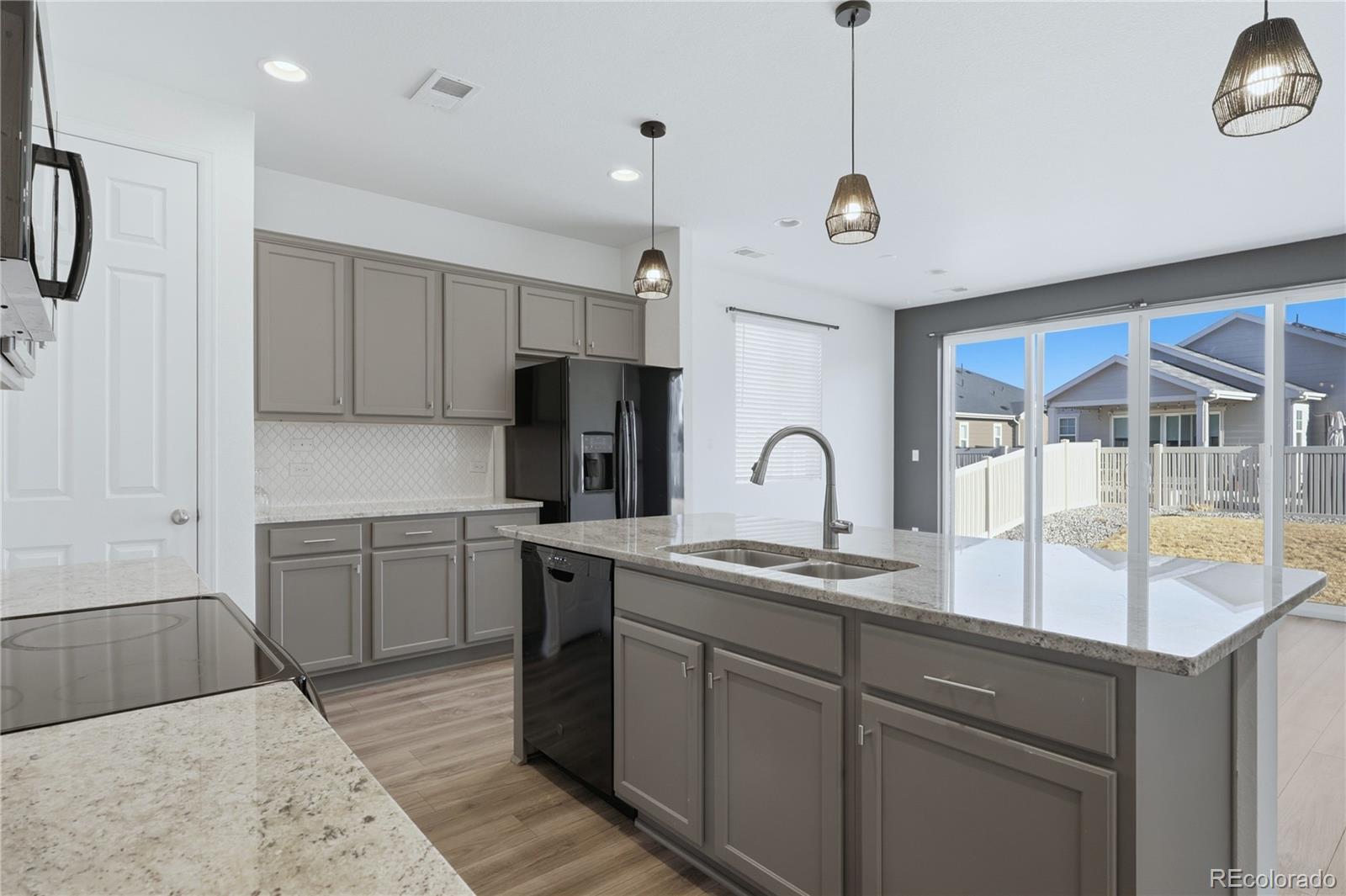10562 Yosemite Street Commerce City CO 80640