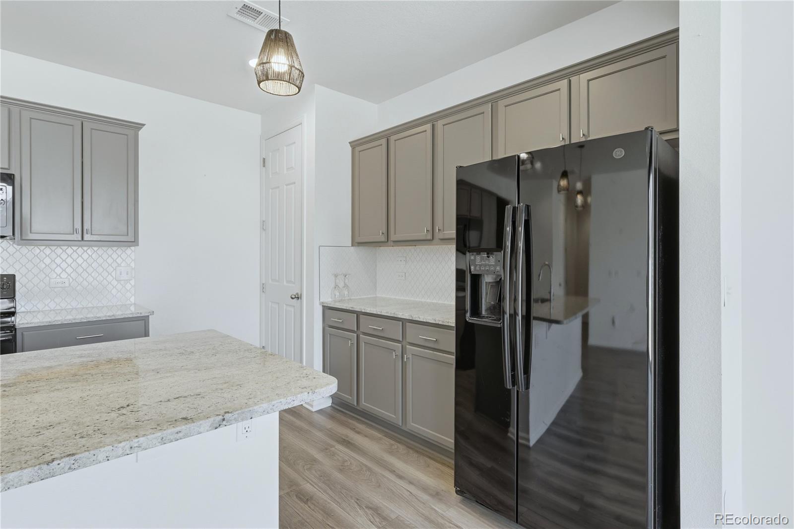 10562 Yosemite Street Commerce City CO 80640