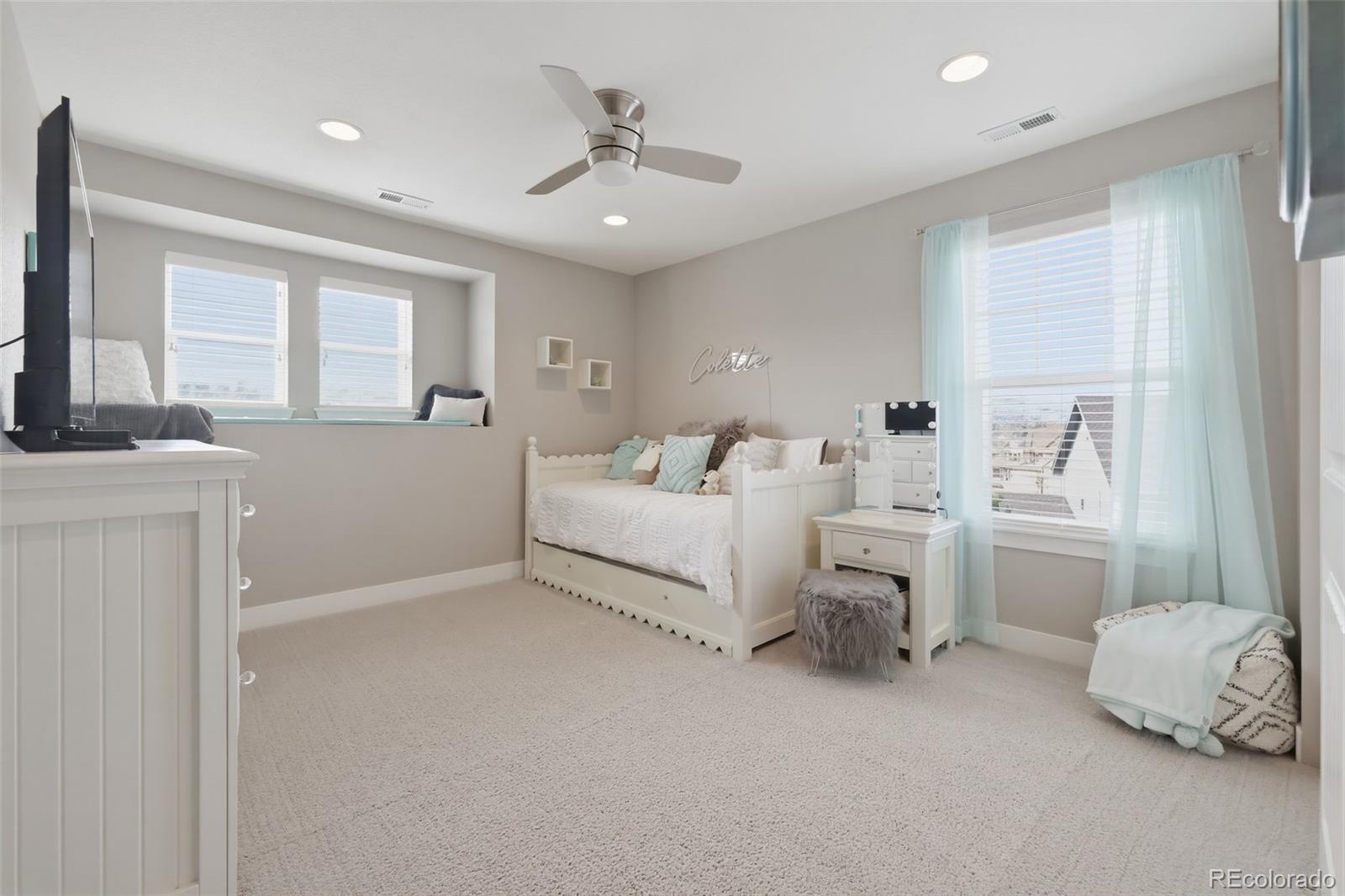 8023 S Eaton Park Court Aurora CO 80016