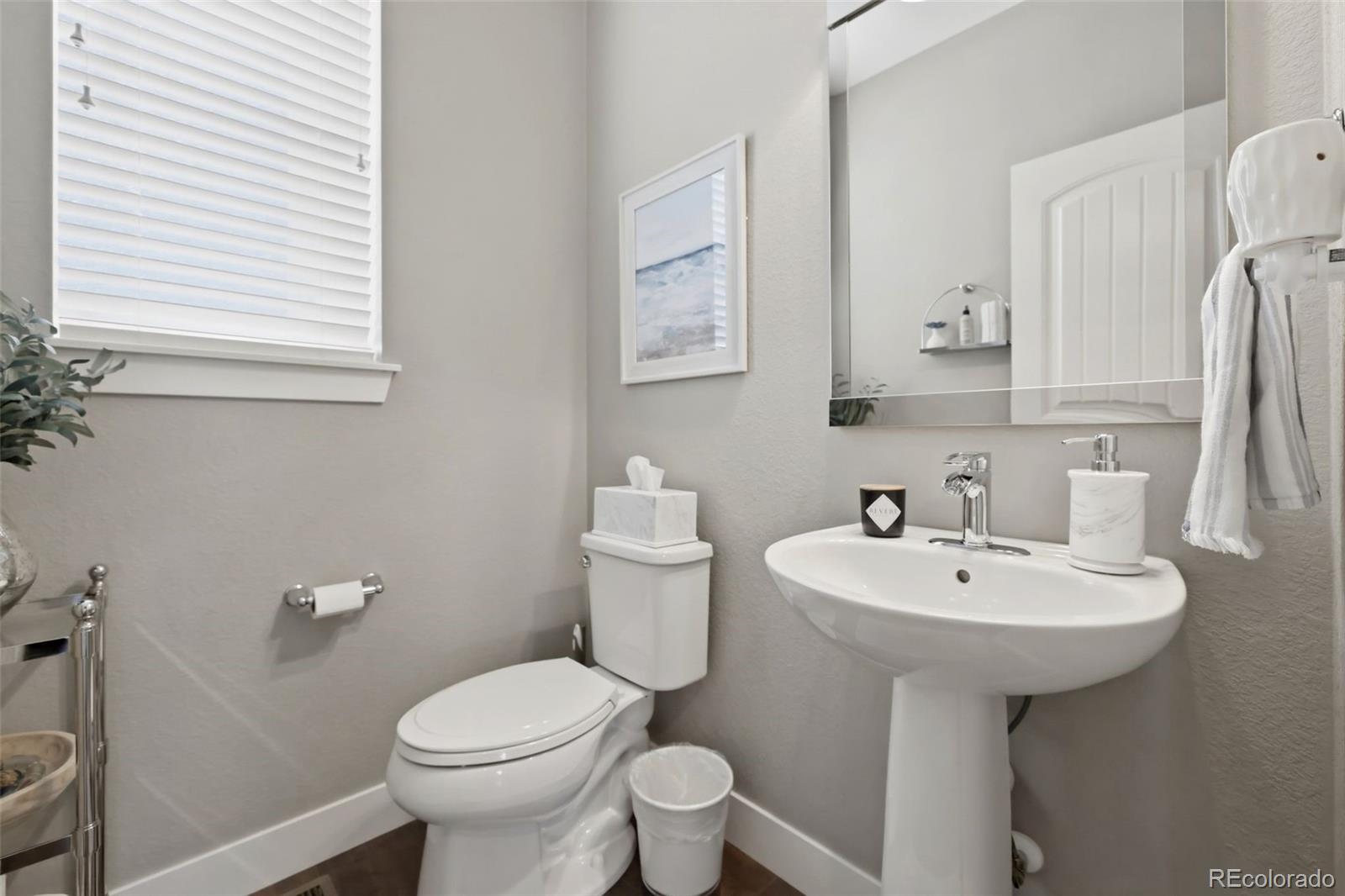 8023 S Eaton Park Court Aurora CO 80016