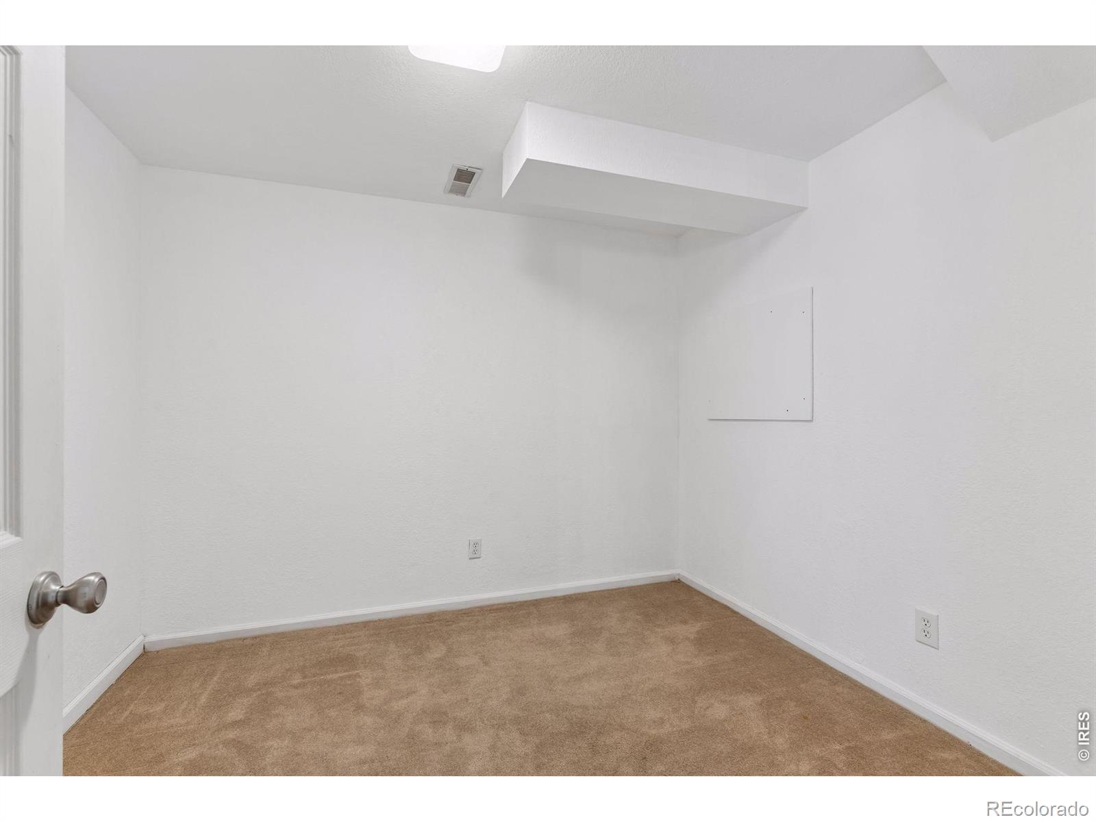 1421 Sorrel Court Longmont CO 80504
