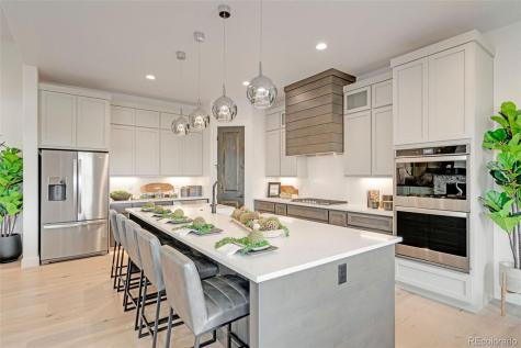 3662 N Buchanan Court Aurora CO 80019