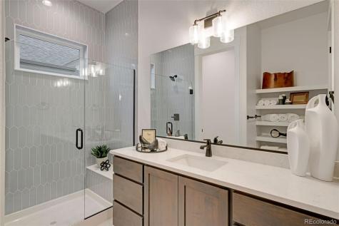 3662 N Buchanan Court Aurora CO 80019