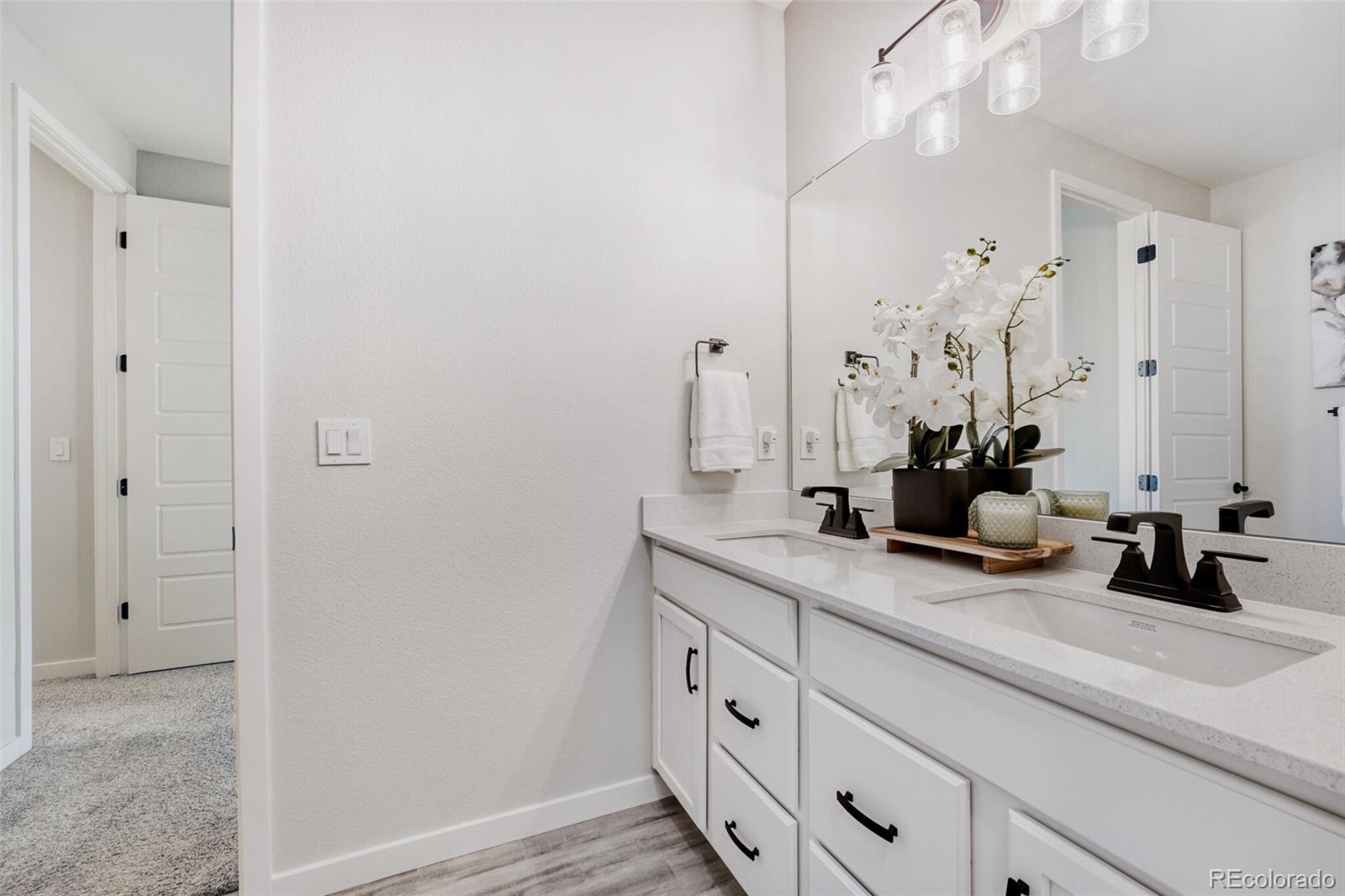 20970 E Quincy Drive Aurora CO 80015