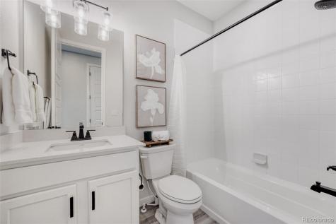20970 E Quincy Drive Aurora CO 80015