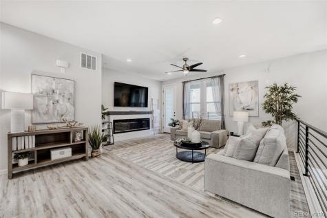 20970 E Quincy Drive Aurora CO 80015