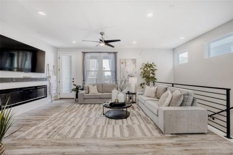 20970 E Quincy Drive Aurora CO 80015