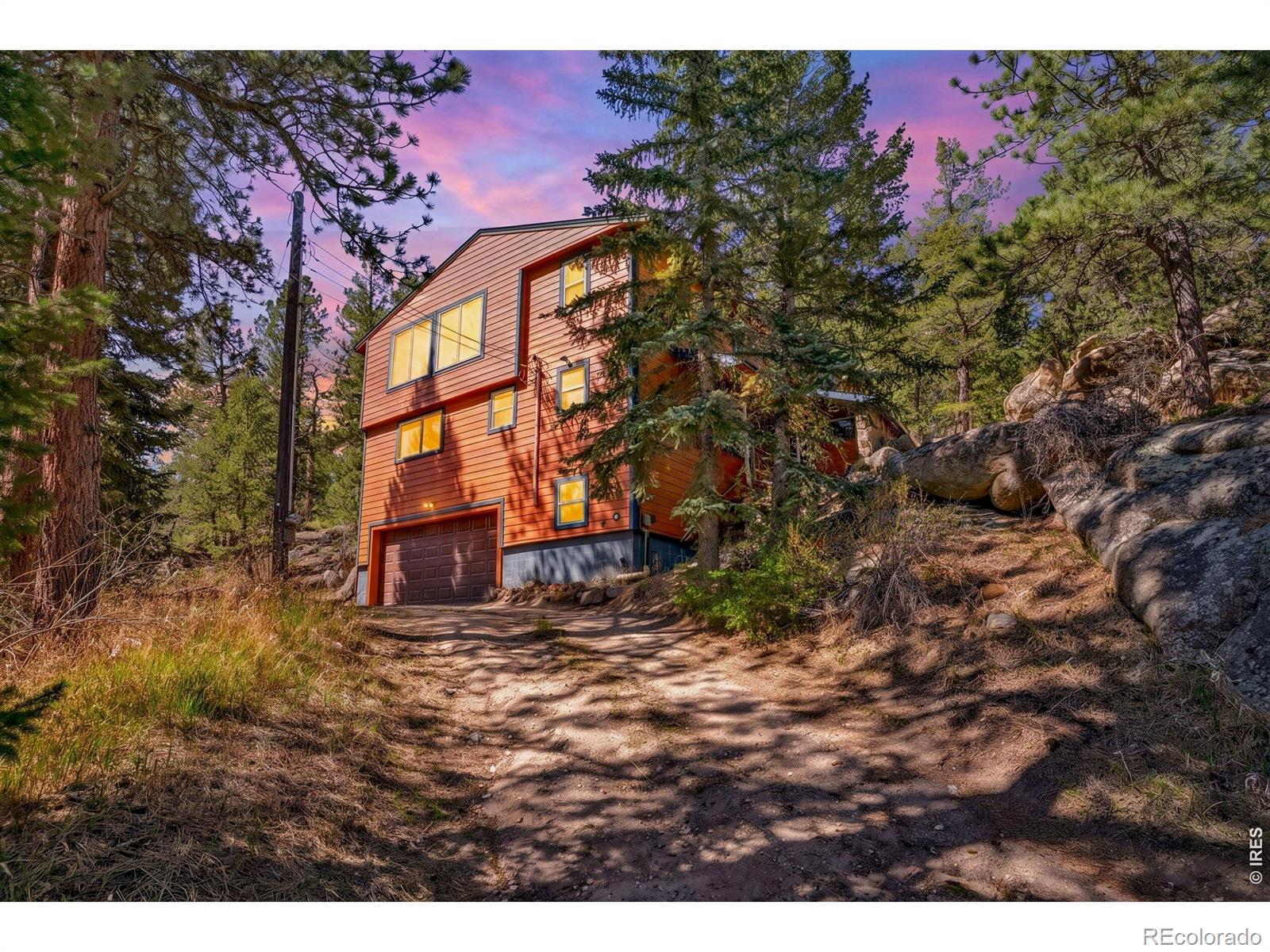 527 Hemlock Drive Lyons CO 80540