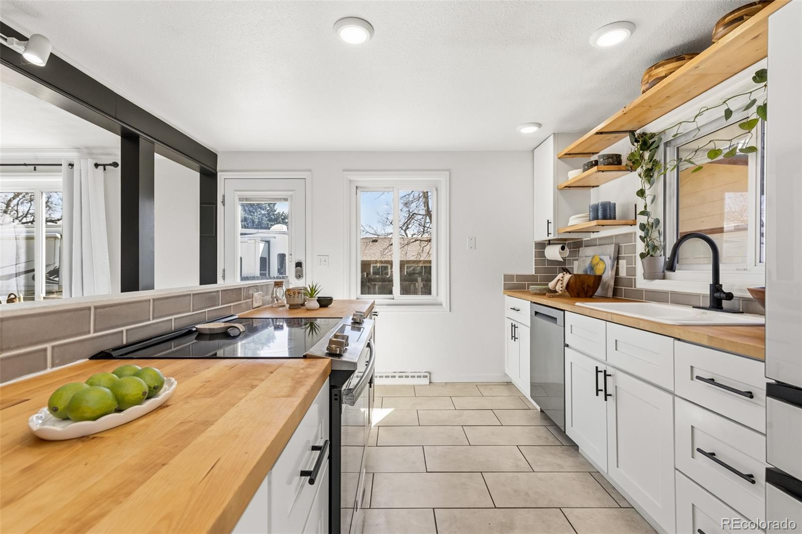 9585 W 53rd Place Arvada CO 80002